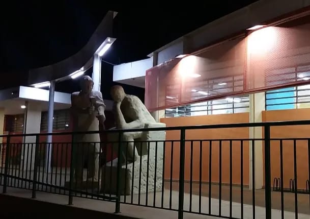 Biblioteca Pública Municipal "Dr. Antônio Furlan Jr."