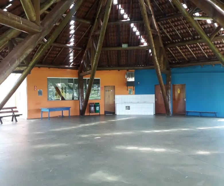 Escola de Educação Ambiental “Clóvis Badelotti”